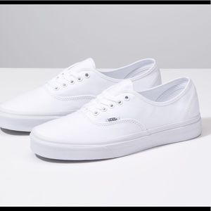 Authentic White size 8 Vans